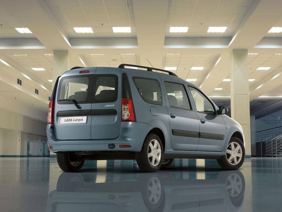  Lada Largus (RS0) 2012 года  (фото 32 из 42)